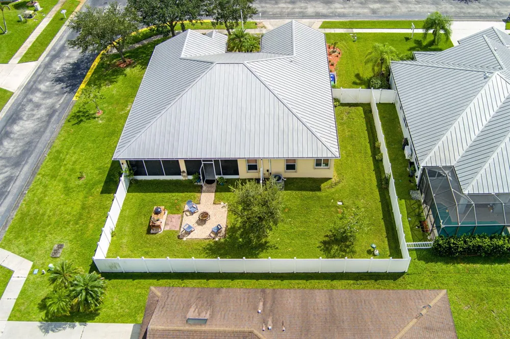 100 Salazar Lane Sebastian, FL 32958