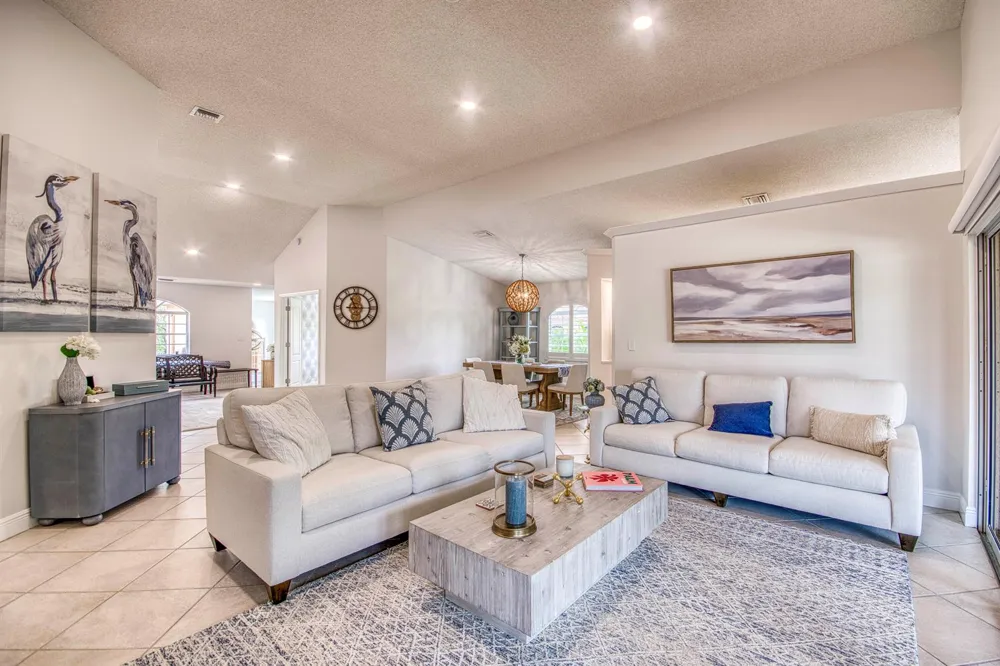 202 Legendary Circle Palm Beach Gardens, FL 33418