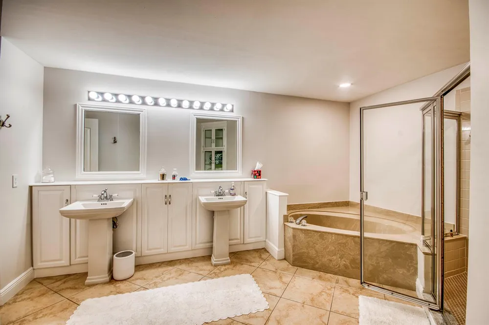 202 Legendary Circle Palm Beach Gardens, FL 33418