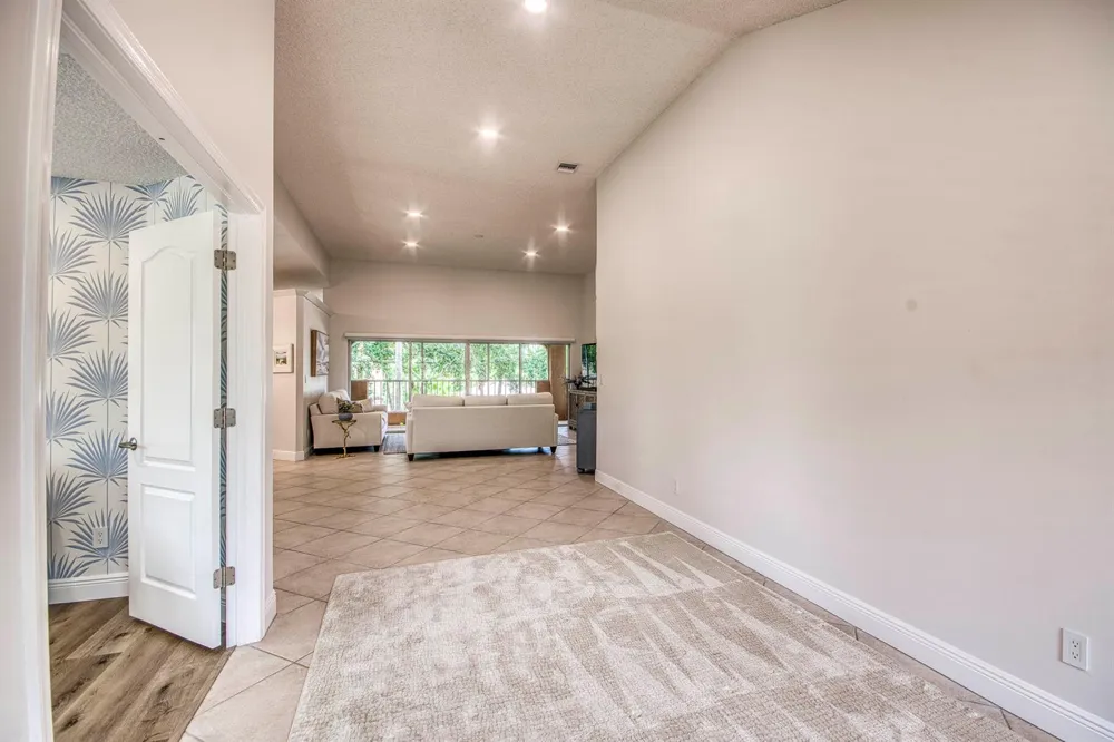 202 Legendary Circle Palm Beach Gardens, FL 33418