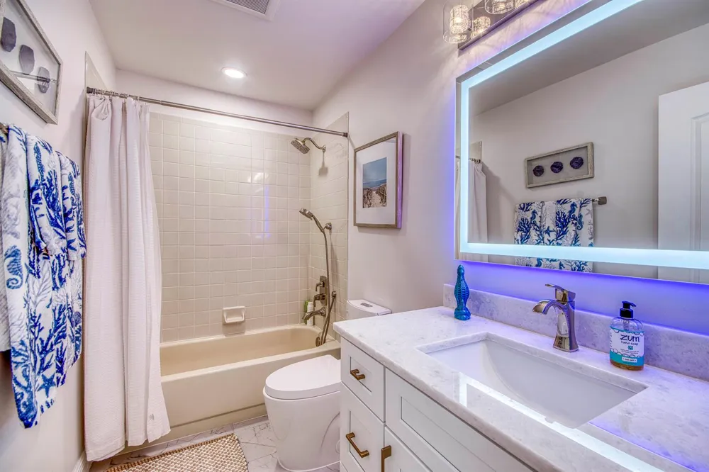 202 Legendary Circle Palm Beach Gardens, FL 33418