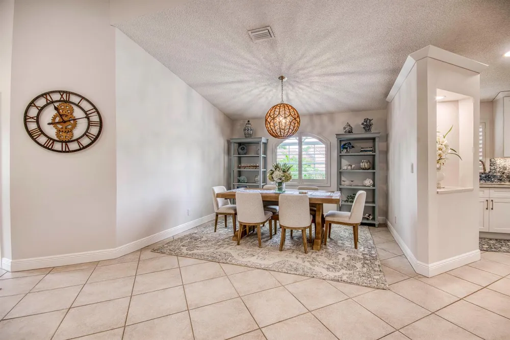 202 Legendary Circle Palm Beach Gardens, FL 33418