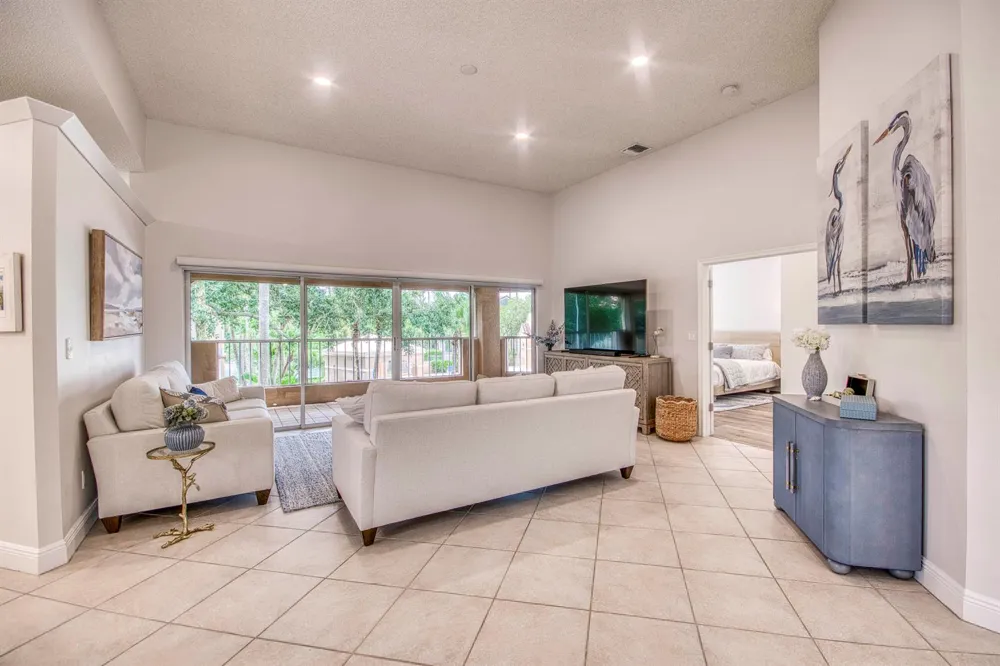 202 Legendary Circle Palm Beach Gardens, FL 33418