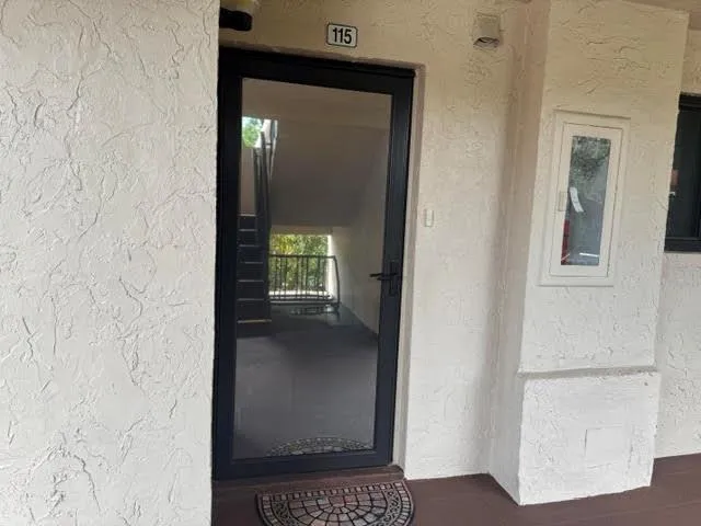 3154 Via Poinciana #115 Lake Worth, FL 33467