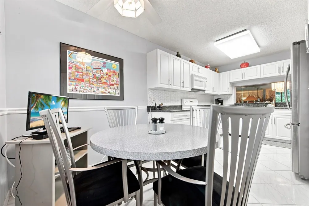 15075 WITNEY Rd #303 Delray Beach, FL 33484