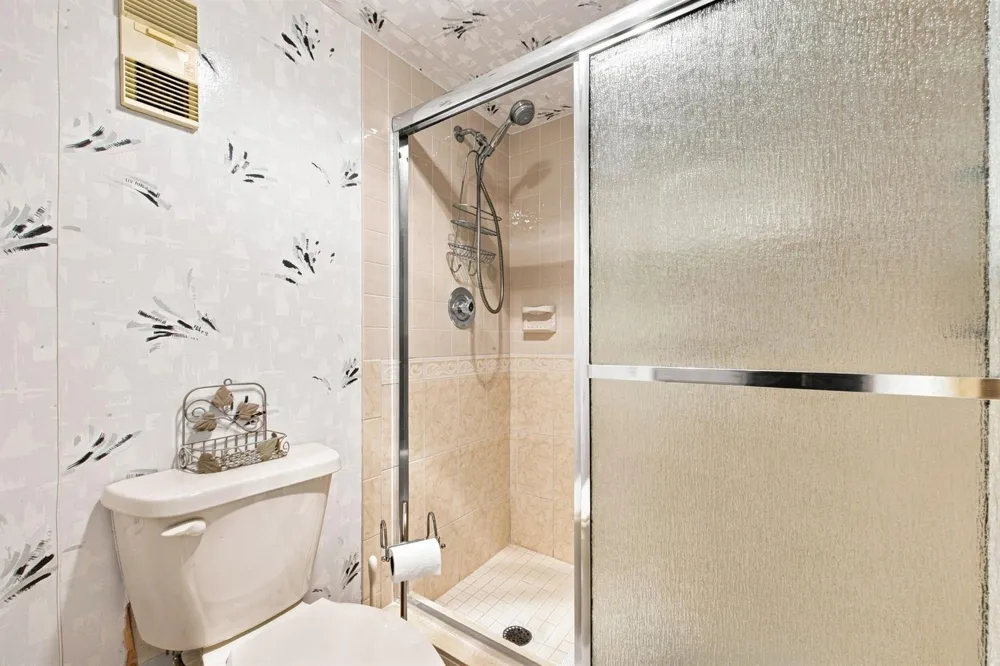 15075 WITNEY Rd #303 Delray Beach, FL 33484