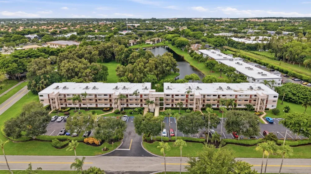 15075 WITNEY Rd #303 Delray Beach, FL 33484