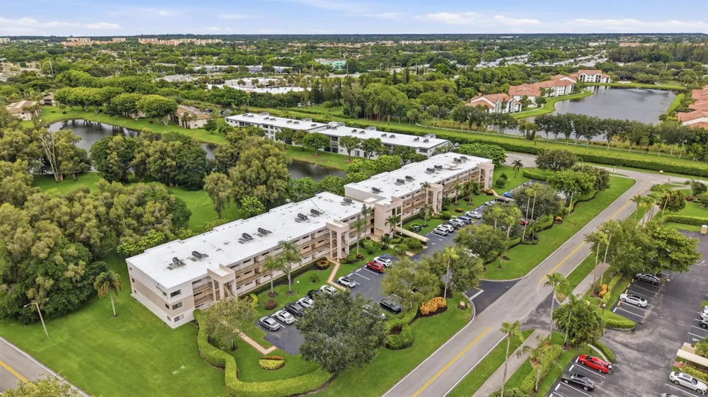 15075 WITNEY Rd #303 Delray Beach, FL 33484