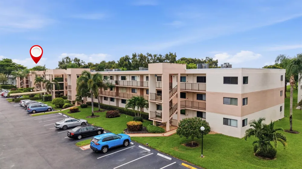 15075 WITNEY Rd #303 Delray Beach, FL 33484
