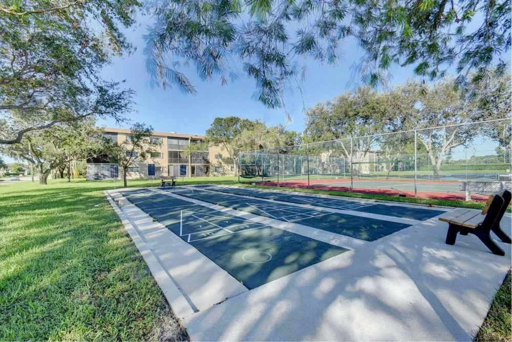 15075 WITNEY Rd #303 Delray Beach, FL 33484