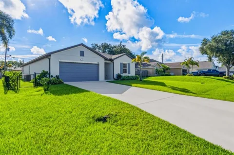 226 SW MILBURN CIRCLE
