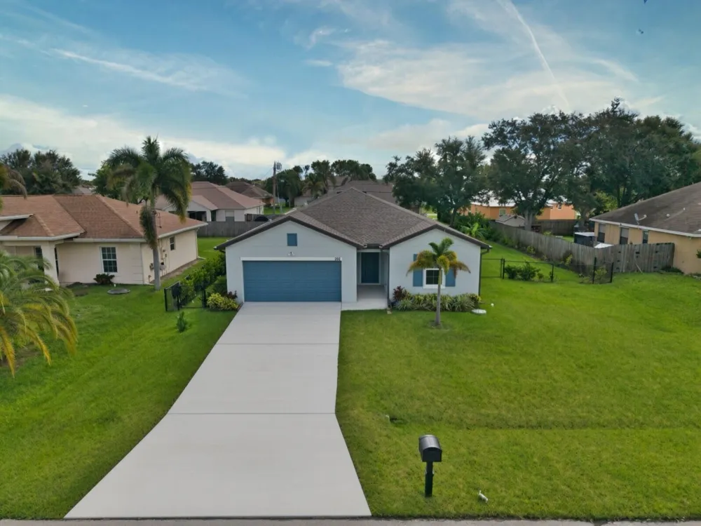 226 SW MILBURN CIRCLE Port St. Lucie, FL 34953