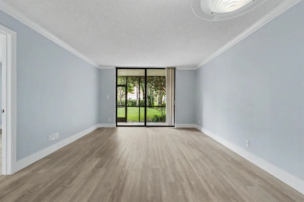 1230 S MILITARY TRAIL #2014 Deerfield Beach, FL 33442