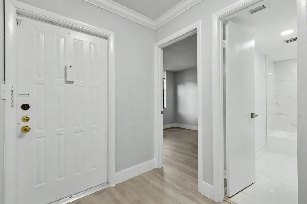 1230 S MILITARY TRAIL #2014 Deerfield Beach, FL 33442