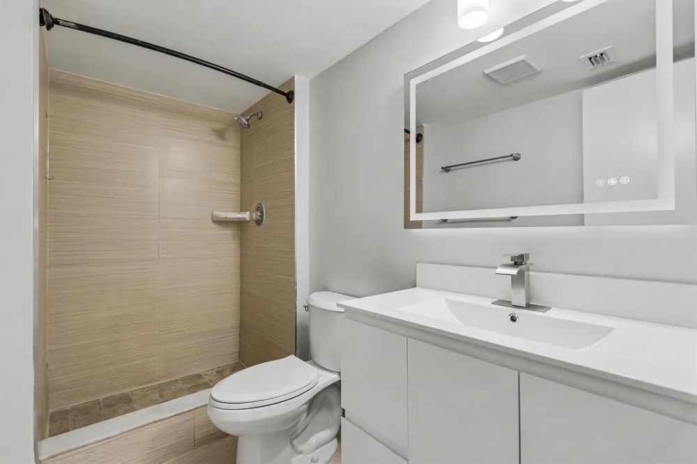1230 S MILITARY TRAIL #2014 Deerfield Beach, FL 33442
