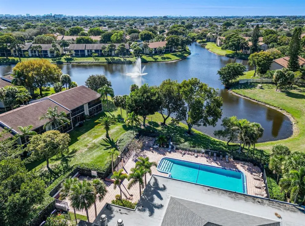 1230 S MILITARY TRAIL #2014 Deerfield Beach, FL 33442
