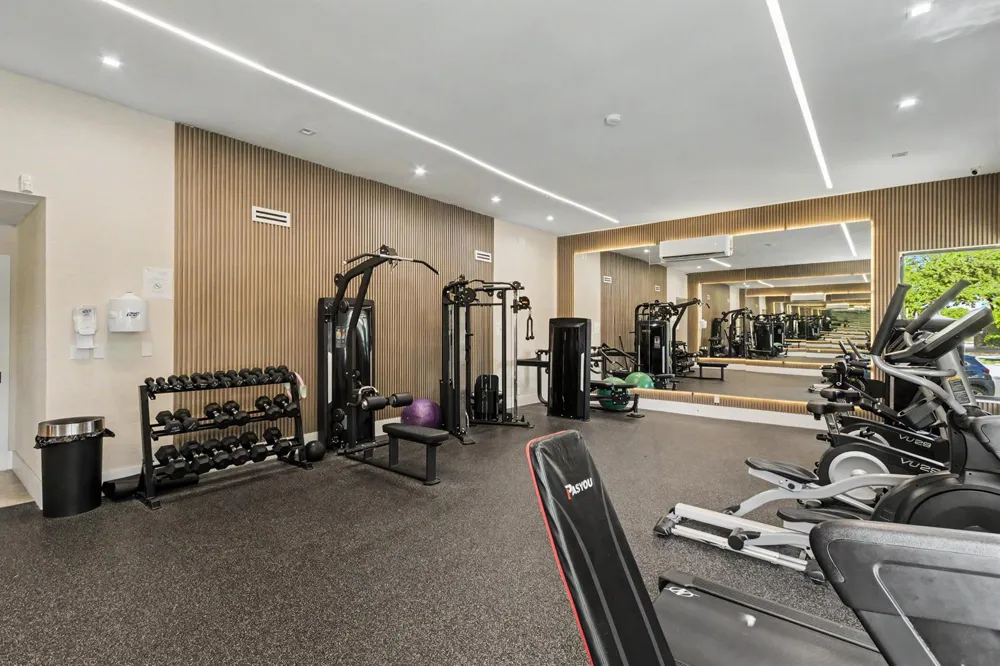 1230 S MILITARY TRAIL #2014 Deerfield Beach, FL 33442