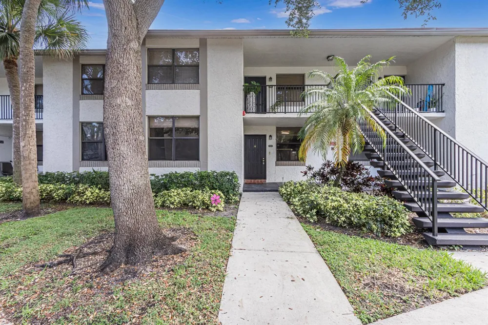 1230 S MILITARY TRAIL #2014 Deerfield Beach, FL 33442