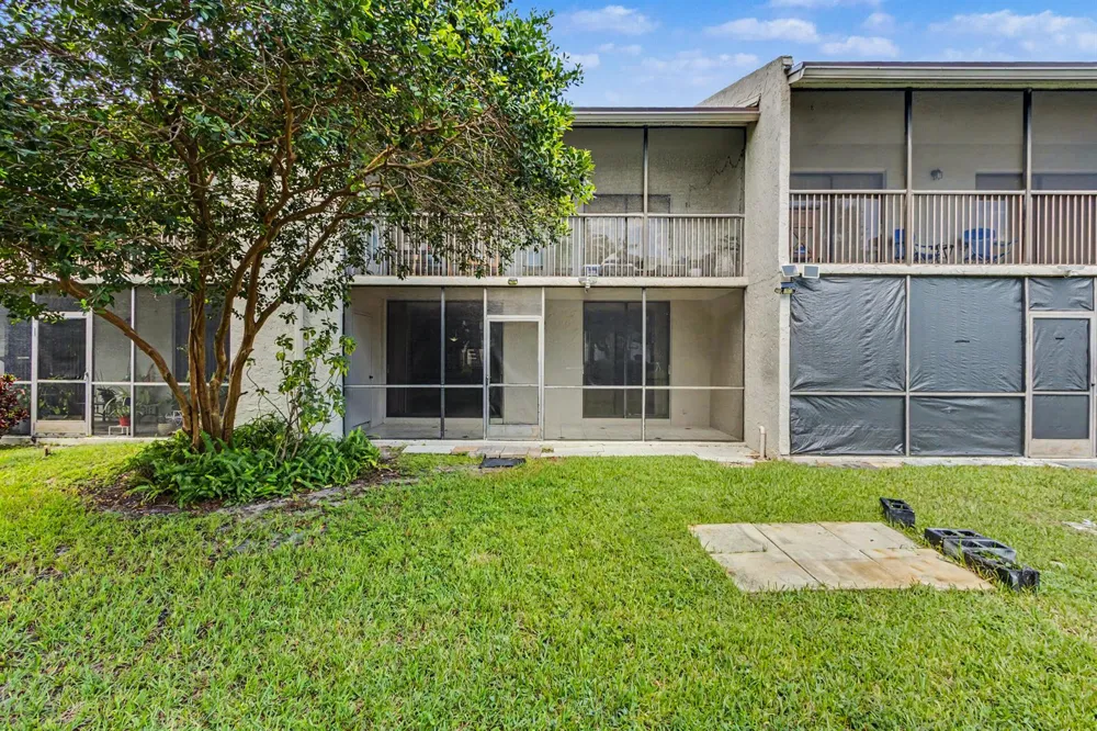 1230 S MILITARY TRAIL #2014 Deerfield Beach, FL 33442