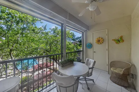 255 S CYPRESS ROAD #342