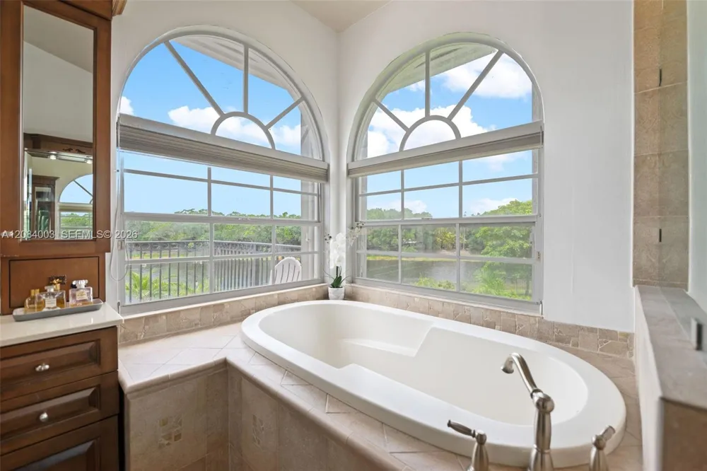 3249 Muirfield Weston, FL 33332