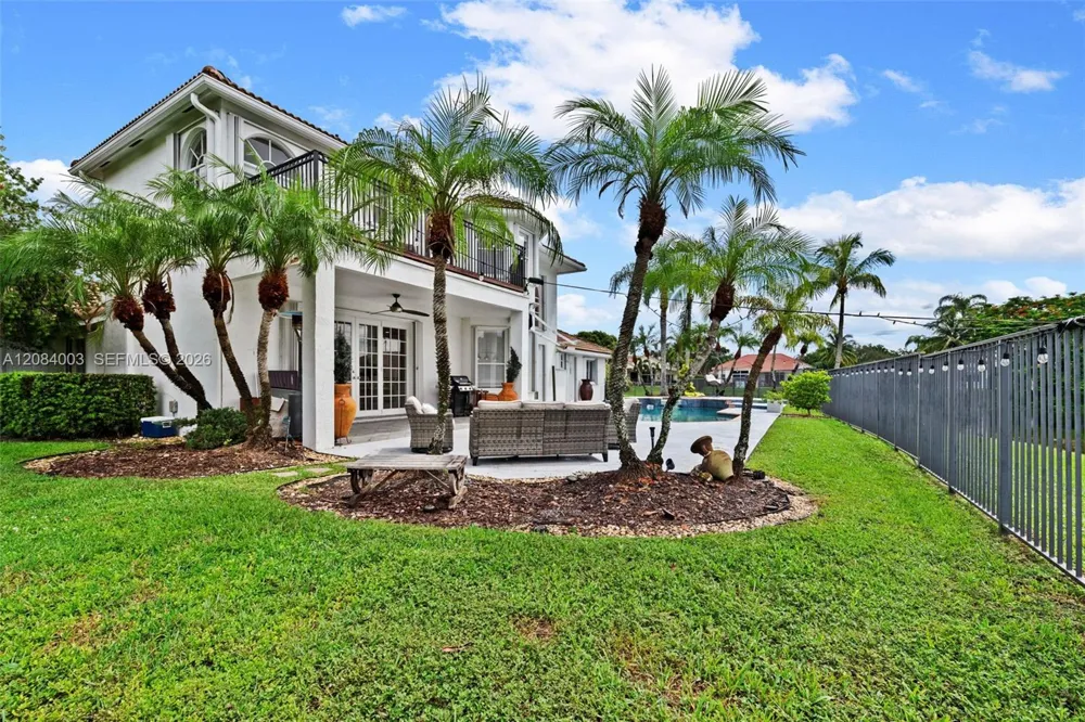 3249 Muirfield Weston, FL 33332