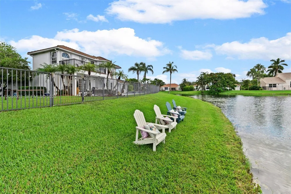 3249 Muirfield Weston, FL 33332