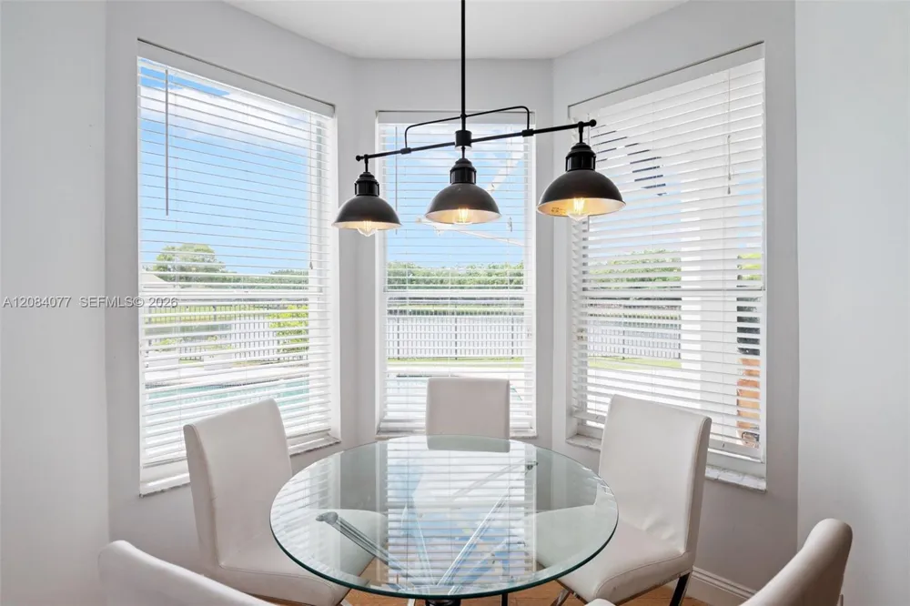 3249 Muirfield Weston, FL 33332
