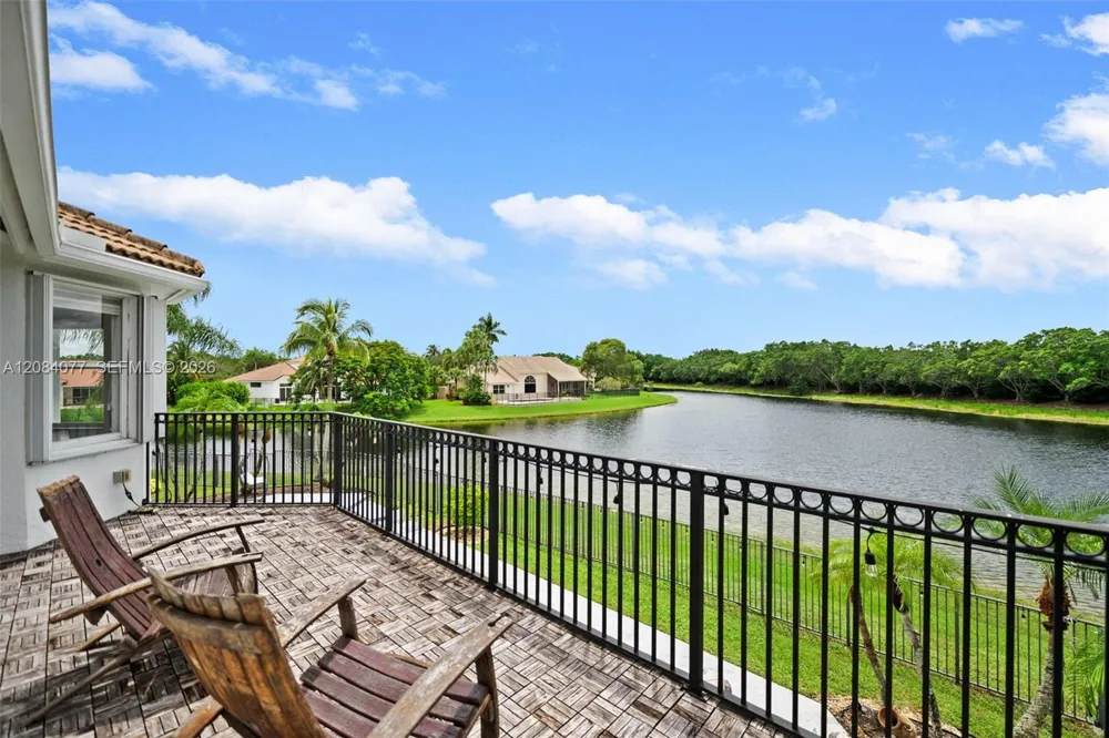 3249 Muirfield Weston, FL 33332