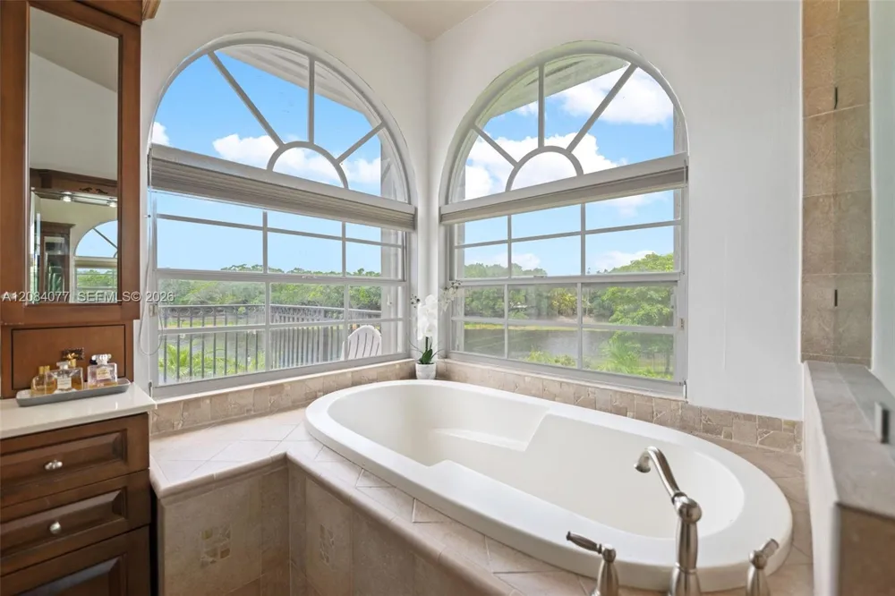 3249 Muirfield Weston, FL 33332