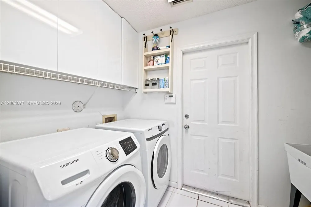 3249 Muirfield Weston, FL 33332