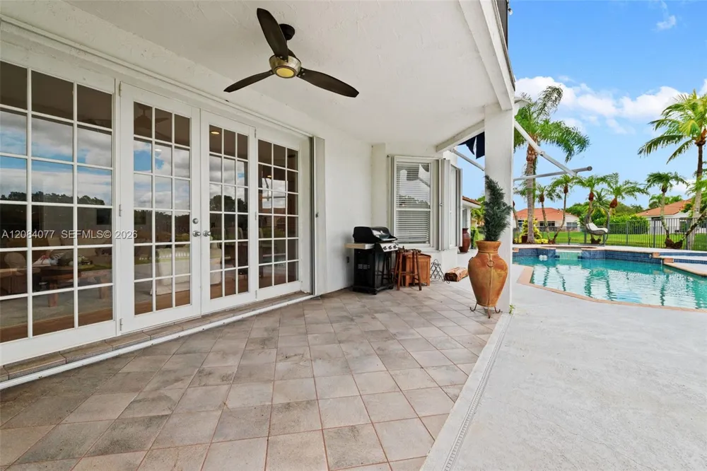 3249 Muirfield Weston, FL 33332