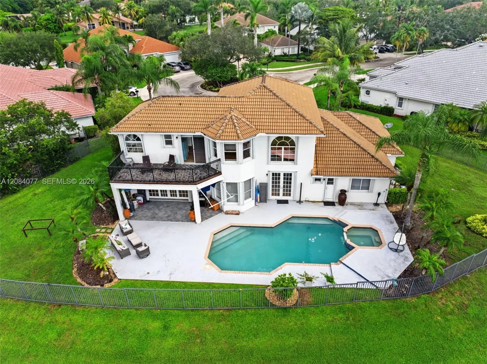 3249 Muirfield Weston, FL 33332