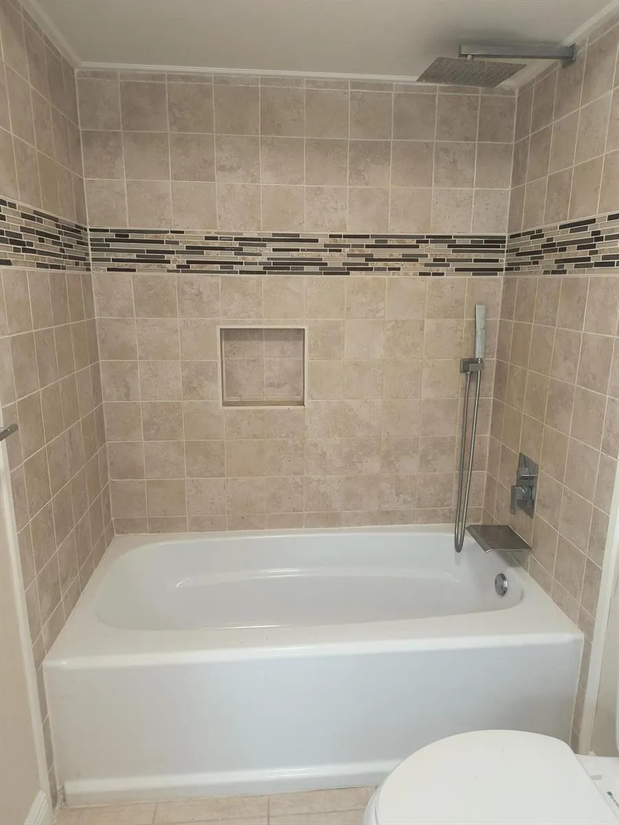6903 COQUINA AVENUE Fort Pierce, FL 34951