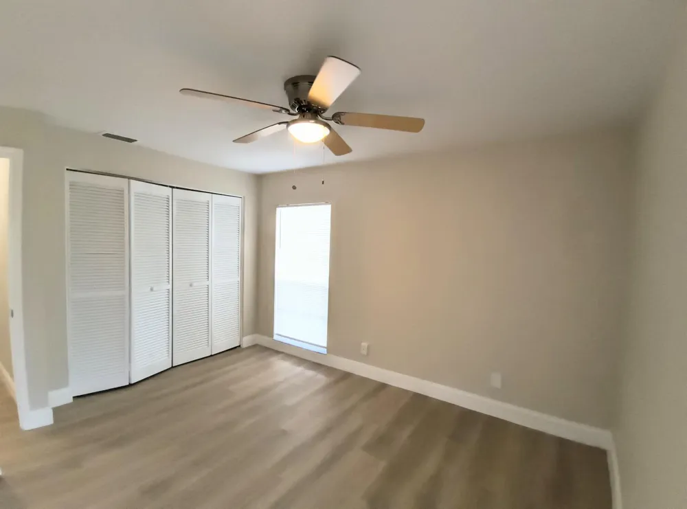 6903 COQUINA AVENUE Fort Pierce, FL 34951