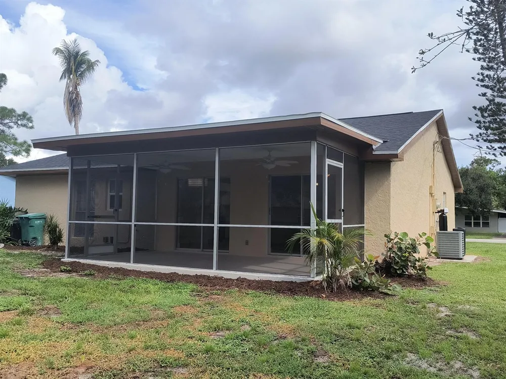 6903 COQUINA AVENUE Fort Pierce, FL 34951
