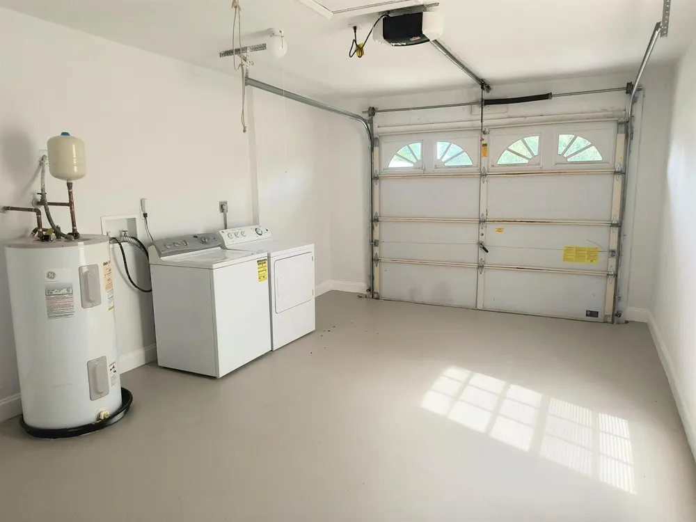 6903 COQUINA AVENUE Fort Pierce, FL 34951