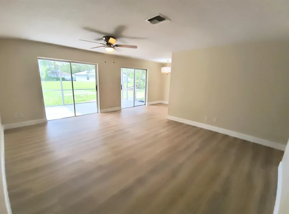 6903 COQUINA AVENUE Fort Pierce, FL 34951