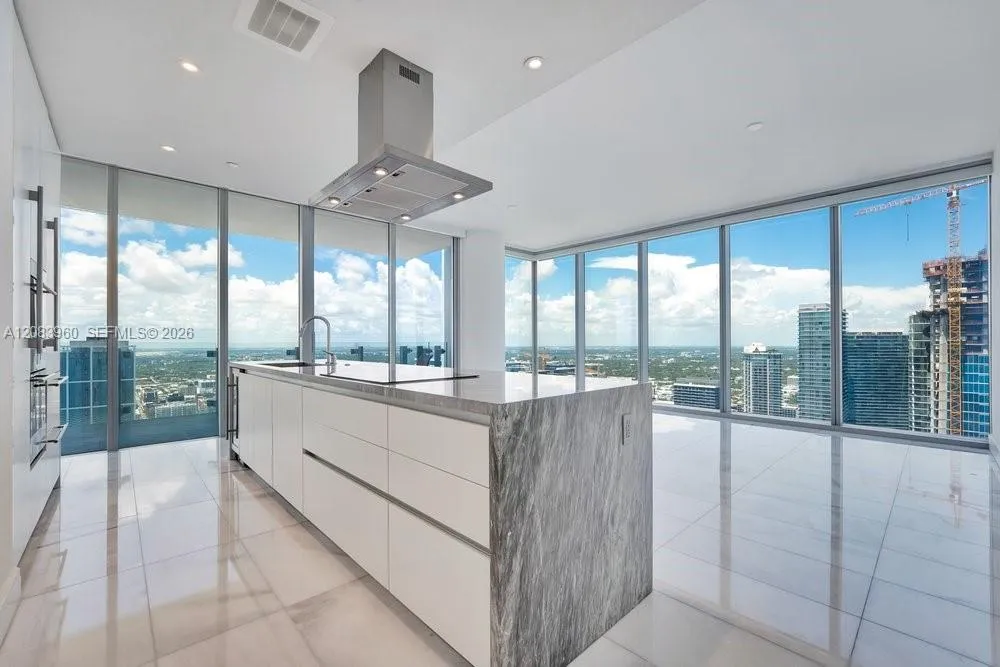 700 NE 26th Ter #4706 Miami, FL 33137