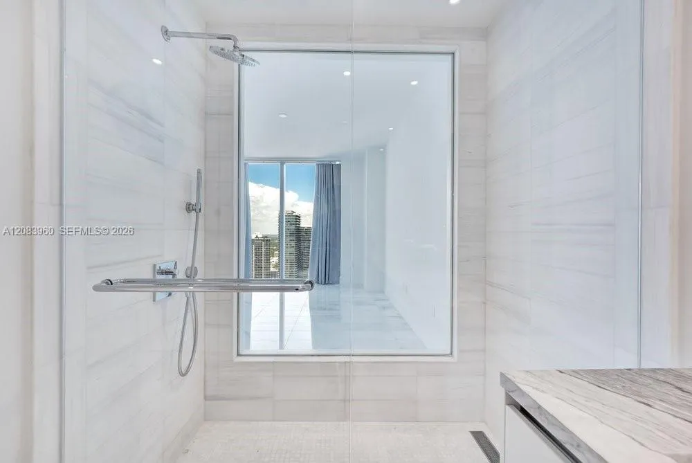 700 NE 26th Ter #4706 Miami, FL 33137