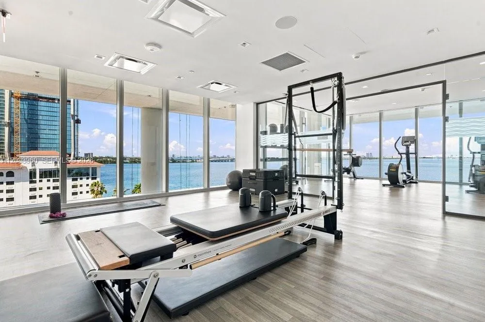700 NE 26th Ter #4706 Miami, FL 33137