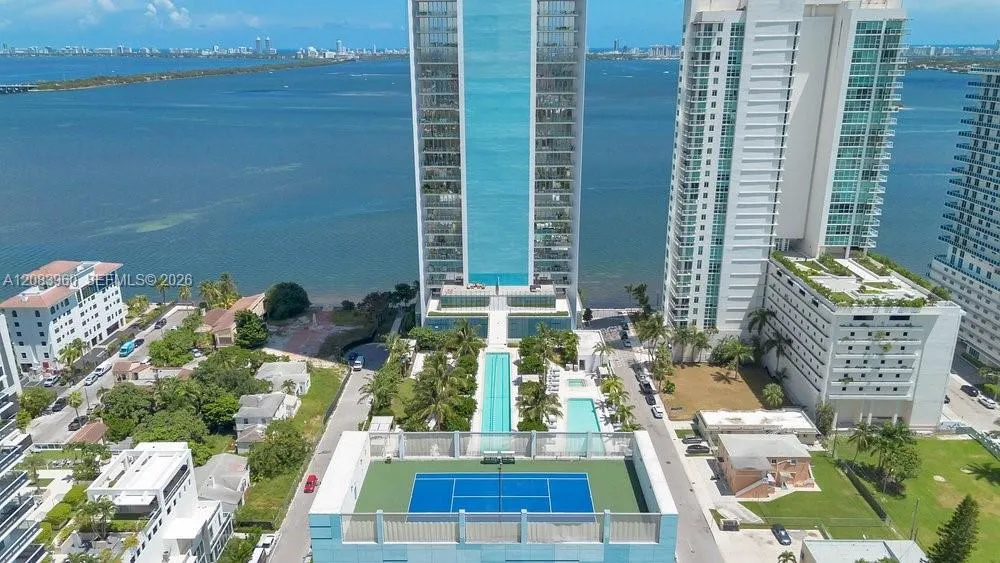 700 NE 26th Ter #4706 Miami, FL 33137