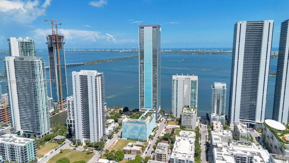 700 NE 26th Ter #4706 Miami, FL 33137