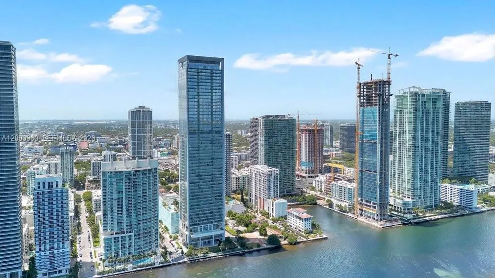 700 NE 26th Ter #4706 Miami, FL 33137