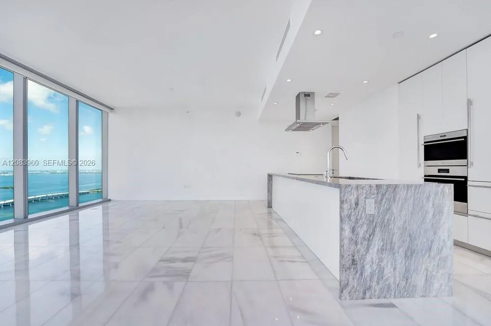 700 NE 26th Ter #4706 Miami, FL 33137