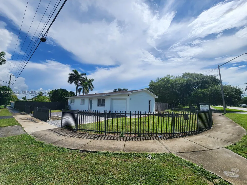 771 NW 15th St Homestead, FL 33030