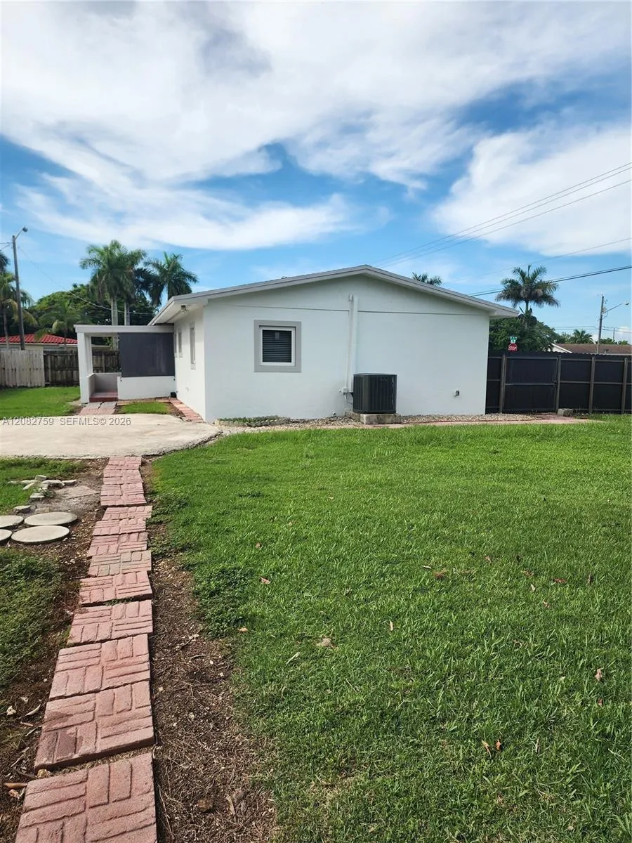 771 NW 15th St Homestead, FL 33030