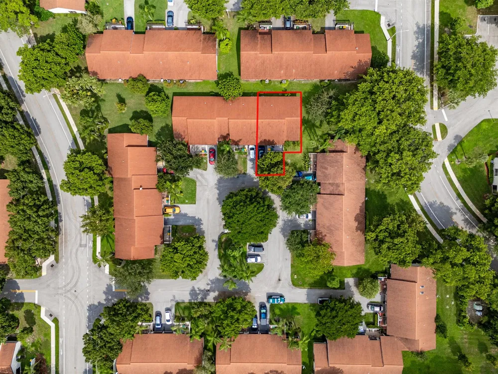 7143 WISTERIA WAY Tamarac, FL 33321