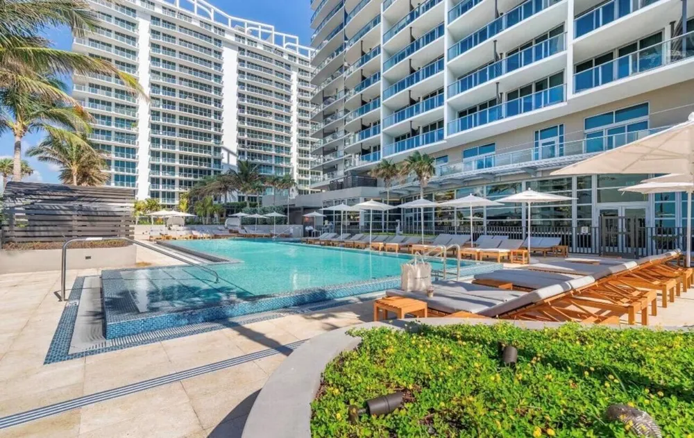 3100 Ocean Drive #P-701 Singer Island, FL 33404