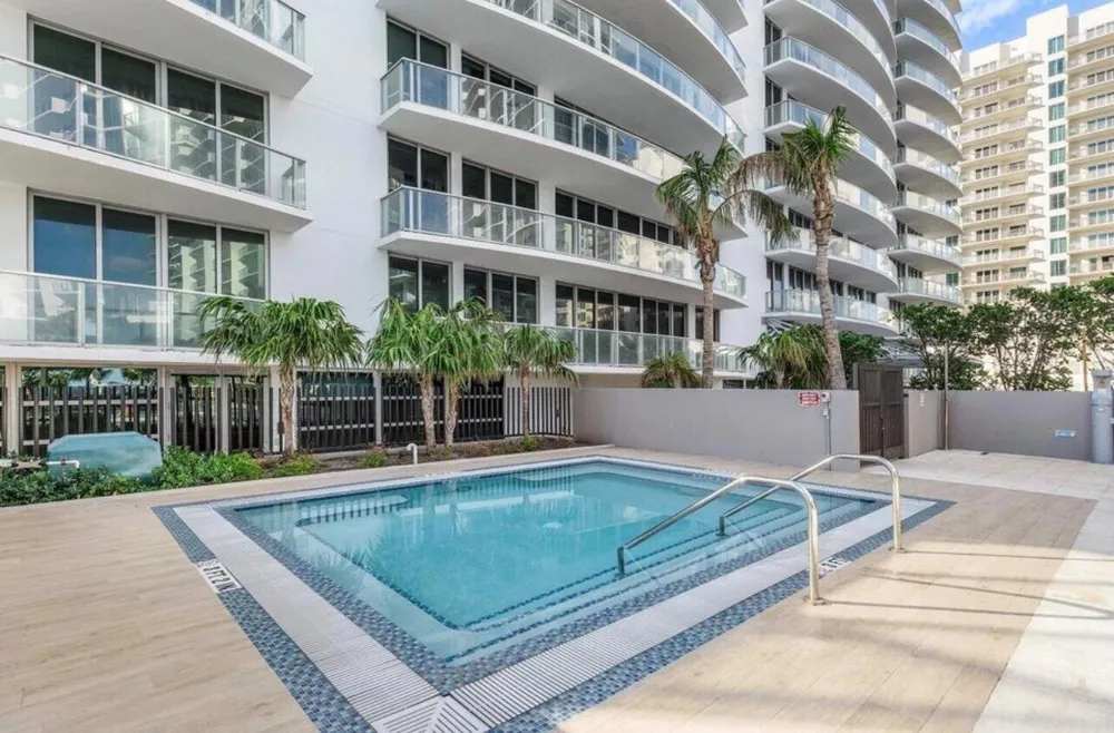 3100 Ocean Drive #P-701 Singer Island, FL 33404